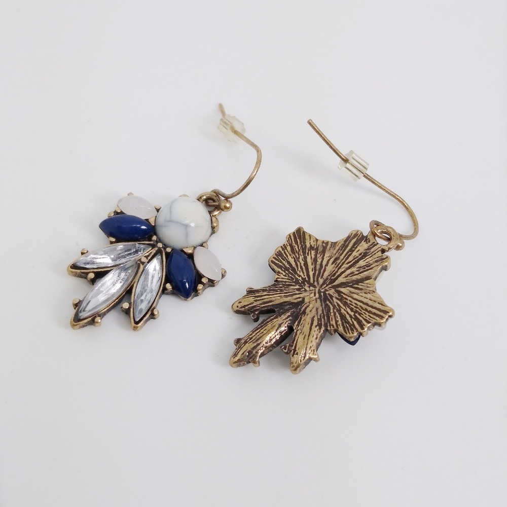 NEW Small Chandelier Crystal Bohemian Lightweight Drop Earrings - Picture 6 of 7